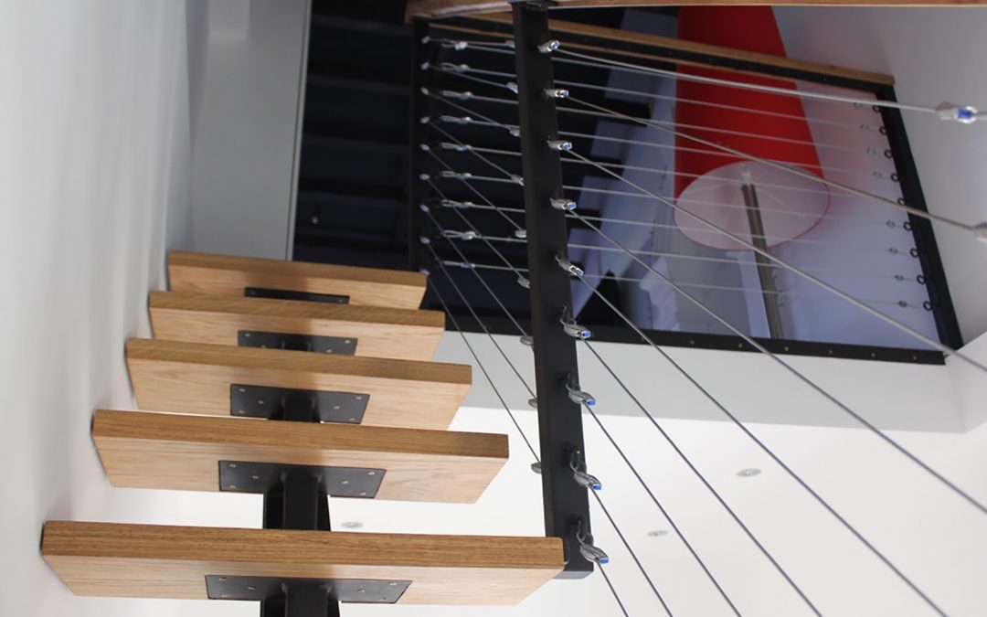 STAINLESS STEEL ROPE STAIRCASE