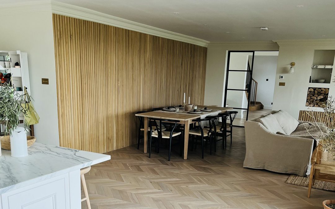 OAK SLAT WALLS