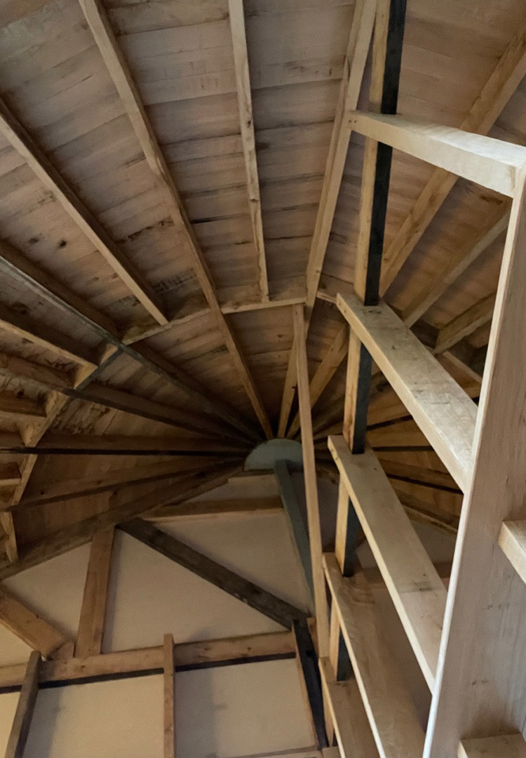 internal ceiling view of the timber spiral roof in the luxury treehouse